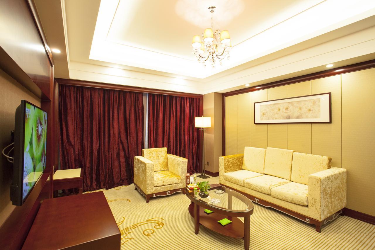 Waijing Gloria Grand Hotel Anhui Wuhu Екстериор снимка